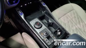 Kia Sorento HEV 1.6 4WD 2021 года из Южной Кореи
