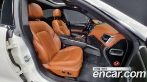 Maserati Ghibli 3.0 Дизель 2020 года из Южной Кореи