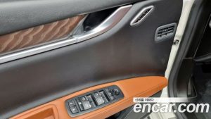 Maserati Ghibli 3.0 Дизель 2020 года из Южной Кореи