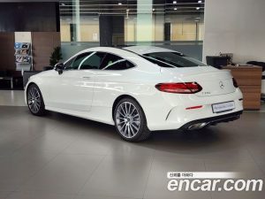 Mercedes-Benz C-Class C200 Coupe 2023 года из Южной Кореи