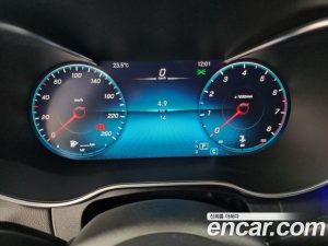 Mercedes-Benz C-Class C200 Coupe 2023 года из Южной Кореи