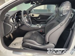 Mercedes-Benz C-Class C200 Coupe 2023 года из Южной Кореи