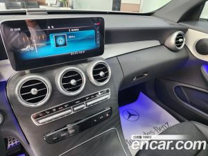 Mercedes-Benz C-Class C200 Coupe 2023 года из Южной Кореи