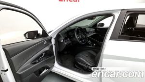 Hyundai AVANTE 1.6 2021 года из Южной Кореи