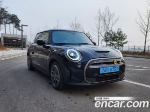 Mini Cooper RESOLUTE Edition 2023 года из Южной Кореи