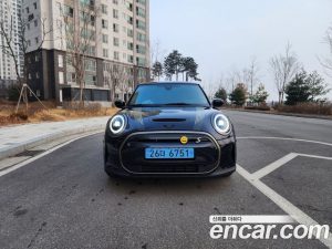 Mini Cooper RESOLUTE Edition 2023 года из Южной Кореи