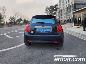 Mini Cooper RESOLUTE Edition 2023 года из Южной Кореи