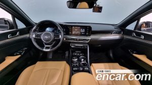 Kia K5 2.0 2020 года из Южной Кореи