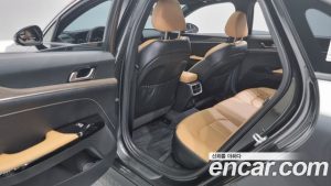 Kia K5 2.0 2020 года из Южной Кореи