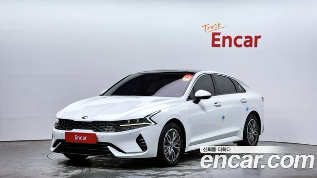 Kia K5 Noblesse 2021 года из Кореи