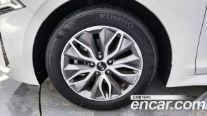 Kia K5 Noblesse 2021 года из Южной Кореи