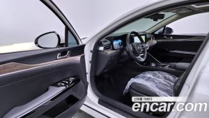Kia K5 Noblesse 2021 года из Южной Кореи