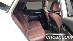 Kia Seltos Бензин 1.6 Turbo 2WD 2022 года из Южной Кореи