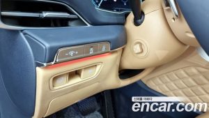 Genesis GV80 2.5T Бензин AWD 2023 года из Южной Кореи