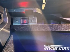 Mercedes-Benz GLC-Class GLC300 4MATIC Coupe 2020 года из Южной Кореи