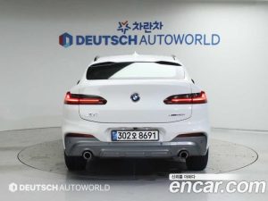 BMW X4 xDrive20i M Sport X 2020 года из Южной Кореи