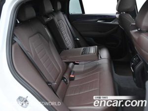 BMW X4 xDrive20i M Sport X 2020 года из Южной Кореи