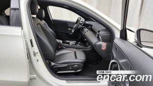 Mercedes-Benz A-Class A250 4MATIC SEDAN 2020 года из Южной Кореи