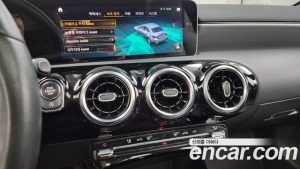 Mercedes-Benz A-Class A250 4MATIC SEDAN 2020 года из Южной Кореи