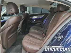 Mercedes-Benz CLS-Class CLS450 4MATIC AMG Line 2021 года из Южной Кореи