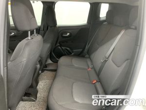 Jeep Renegade 2.4 Longitude 2021 года из Южной Кореи