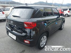 Hyundai Venue 1.6 Smart 2020 года из Южной Кореи