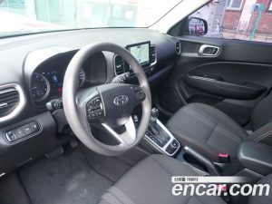 Hyundai Venue 1.6 Smart 2020 года из Южной Кореи