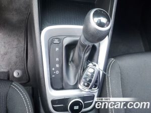 Hyundai Venue 1.6 Smart 2020 года из Южной Кореи