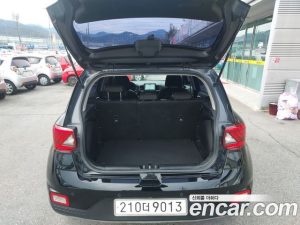 Hyundai Venue 1.6 Smart 2020 года из Южной Кореи
