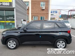 Hyundai Venue 1.6 Smart 2020 года из Южной Кореи