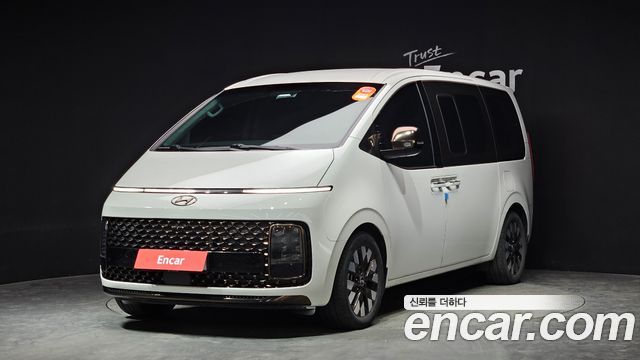 Hyundai Staria Lounge 7-Seater 2022 года из Кореи