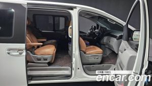 Hyundai Staria Lounge 7-Seater 2022 года из Южной Кореи