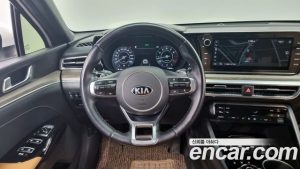 Kia K5 2.0 2020 года из Южной Кореи