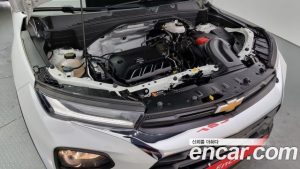 ChevroletGMDaewoo Trailblazer 1.3 Turbo 2WD 2022 года из Южной Кореи