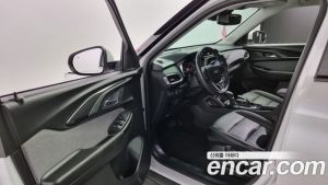 ChevroletGMDaewoo Trailblazer 1.3 Turbo 2WD 2022 года из Южной Кореи