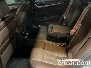 BMW 5-Series 530i M Sport 2021 года из Южной Кореи
