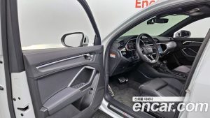 Audi Q3 35 TDI 4WD Premium Sportback 2023 года из Южной Кореи