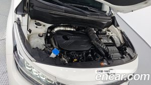 Kia Seltos Бензин 1.6 Turbo 2WD 2020 года из Южной Кореи
