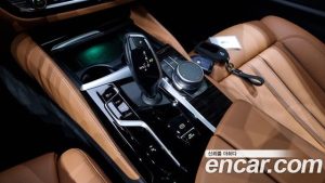 BMW 5-Series 520i M Sport 2021 года из Южной Кореи