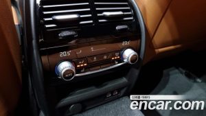 BMW 5-Series 520i M Sport 2021 года из Южной Кореи