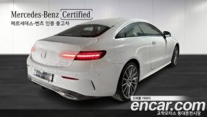 Mercedes-Benz E-Class E450 4MATIC Coupe 2023 года из Южной Кореи