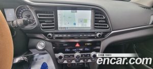 Hyundai AVANTE 1.6 2020 года из Южной Кореи