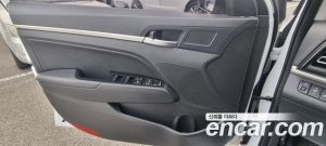 Hyundai AVANTE 1.6 2020 года из Южной Кореи