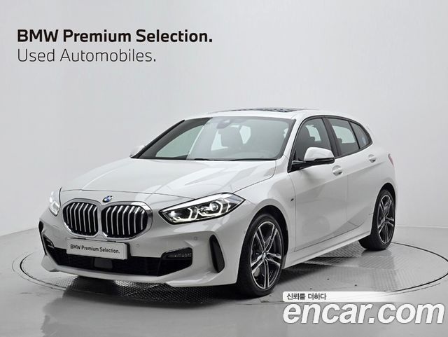 BMW 1-Series 120i Sport 2023 года из Кореи