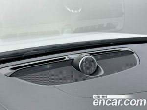 Volvo V60 B5 ULTIMATE AWD 2023 года из Южной Кореи