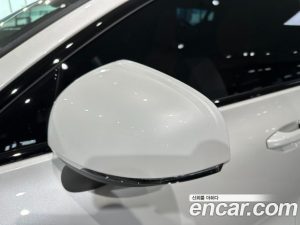 Volvo V60 B5 ULTIMATE AWD 2023 года из Южной Кореи