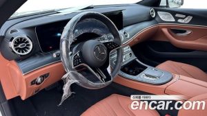 Mercedes-Benz CLS-Class CLS300d 4MATIC 2023 года из Южной Кореи
