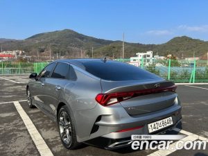 Kia K5 2.0 2020 года из Южной Кореи