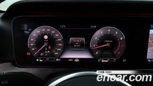 Mercedes-Benz E-Class E300 4MATIC AMG Line 2020 года из Южной Кореи