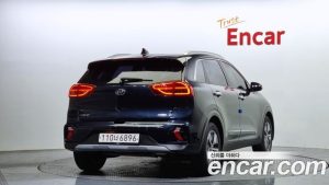 Kia Niro 1.6 HEV 2020 года из Южной Кореи